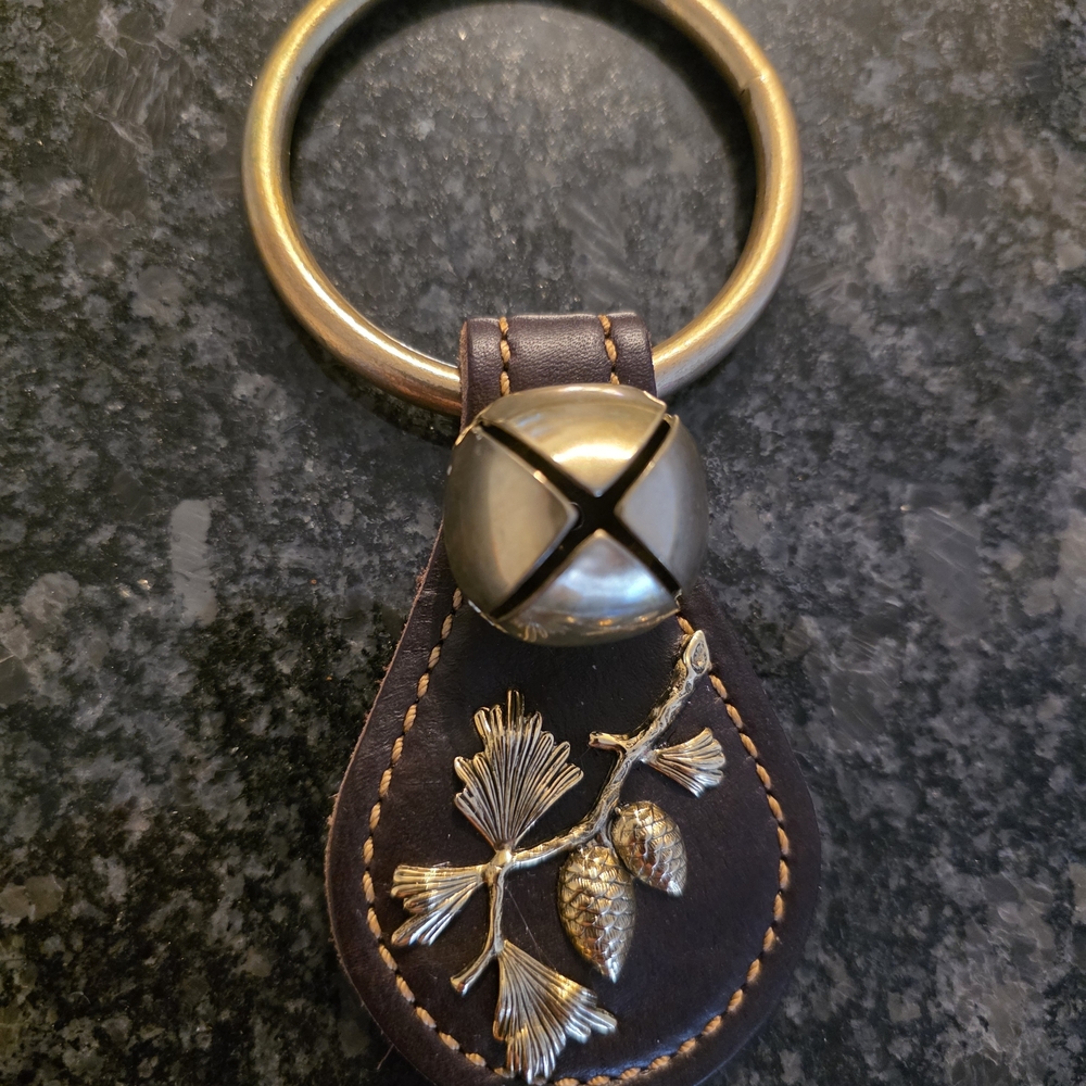 BESNICKEL BELL LEATGER DOOR RING